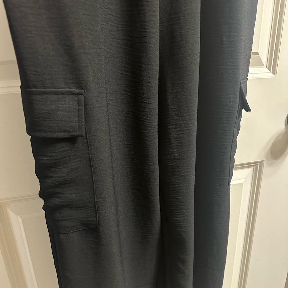 Black Sleeveless Jumpsuit - Picture 2 of 2